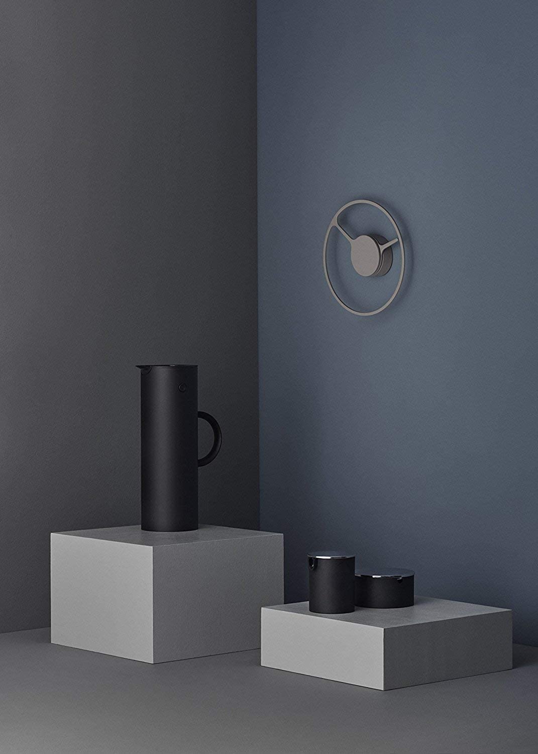 Термоглечик 1 л матовий чорний Classics EM 77 Stelton | https://grandposuda.com.ua