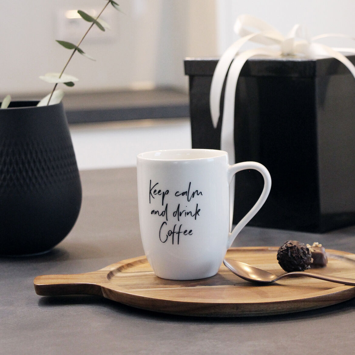 Villeroy & Boch Кружка 340 мл Keep calm and drink coffee біла For Me | https://grandposuda.com.ua