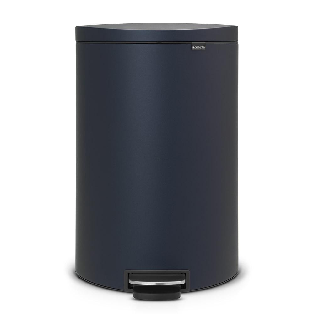 Brabantia Сміттєвий бак з педаллю 40 л безшумний мінерально-синій Flatback + Brabantia Сміттєвий бак з педаллю 40 л безшумний мінерально-синій Flatback + | https://grandposuda.com.ua