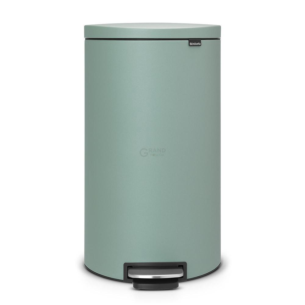 Brabantia Сміттєвий бак з педаллю 30 л безшумний мінерально-мятний Flatback + Brabantia Сміттєвий бак з педаллю 30 л безшумний мінерально-мятний Flatback + | https://grandposuda.com.ua