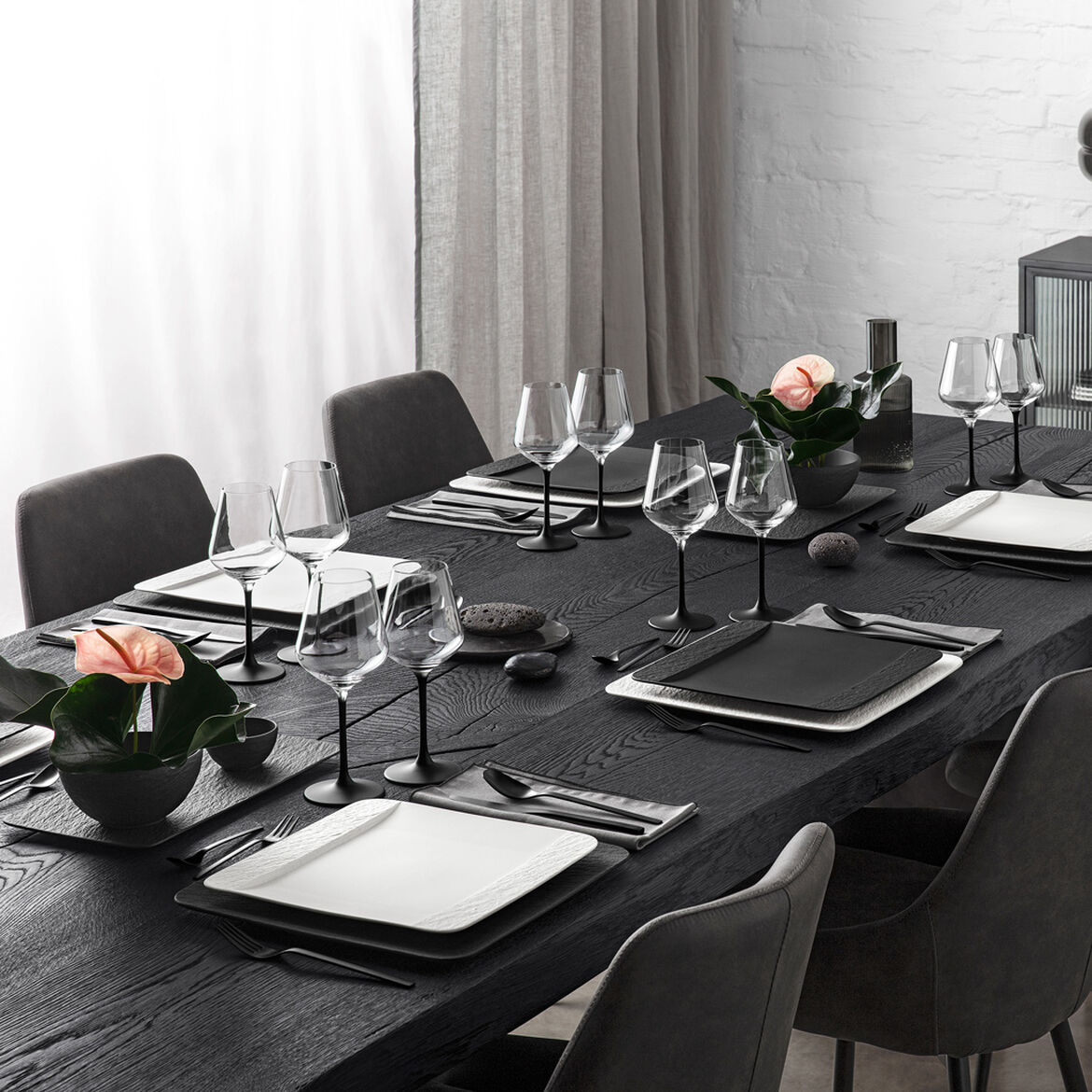Villeroy & Boch Тарелка 28 см Black/Gray Manufacture Rock | https://grandposuda.com.ua