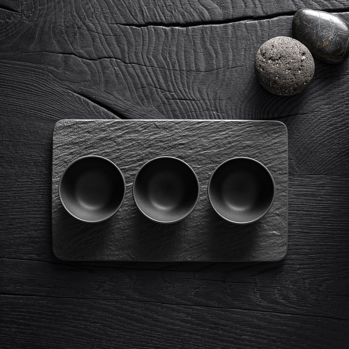 Villeroy & Boch Набор из 3 пиал с блюдом-подставкой Black/Gray Manufacture Rock | https://grandposuda.com.ua