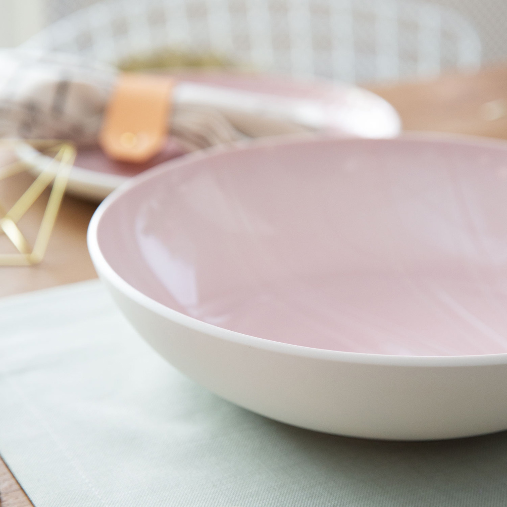 Villeroy & Boch Тарілка сервірувальна глибока рожева 26 см Its my match | https://grandposuda.com.ua