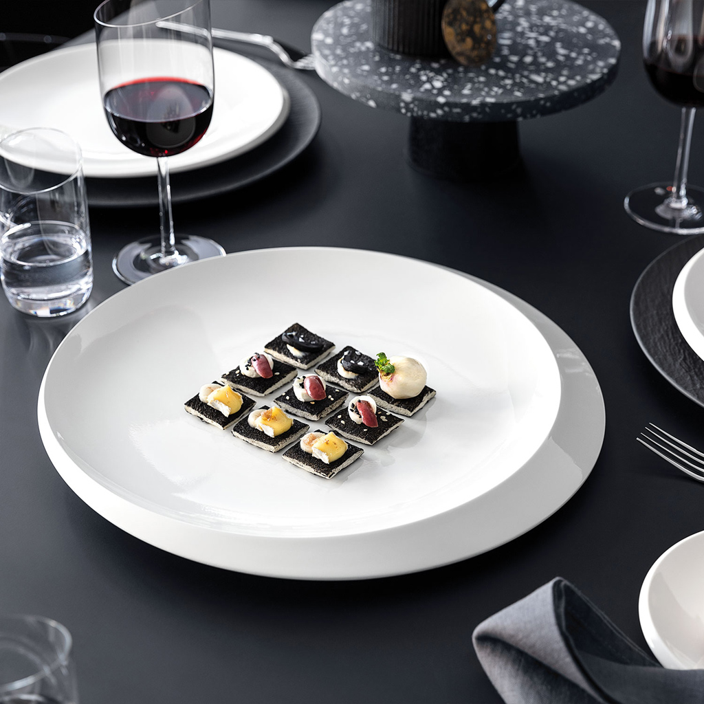 Villeroy & Boch Тарілка сервірувальна 37 см NewMoon | https://grandposuda.com.ua