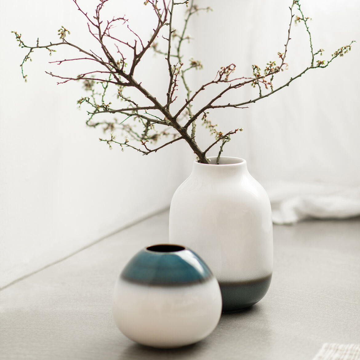 Villeroy & Boch Ваза 13 см Blue/White Egg Shape Lave Home | https://grandposuda.com.ua