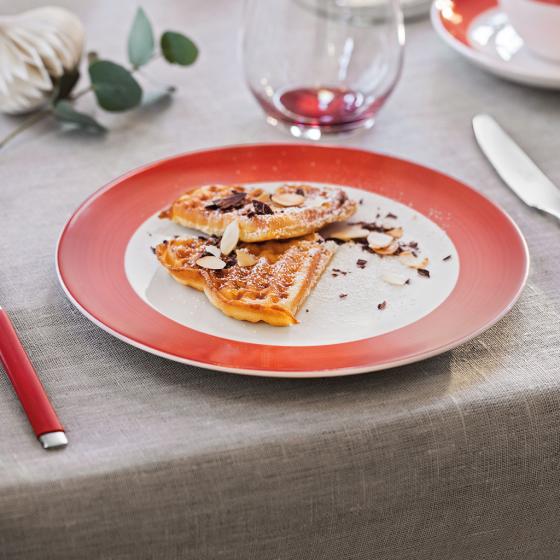 Villeroy & Boch Тарелка для завтрака 21,5 см Colourful Life Deep Red | https://grandposuda.com.ua