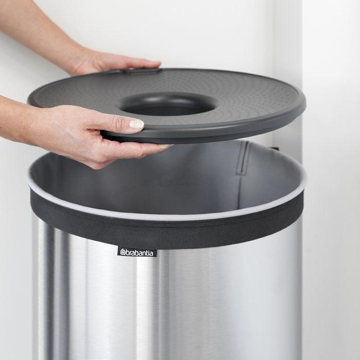 Brabantia Бак для білизни (60л) сталевий матовий з пластиковою кришкою | https://grandposuda.com.ua