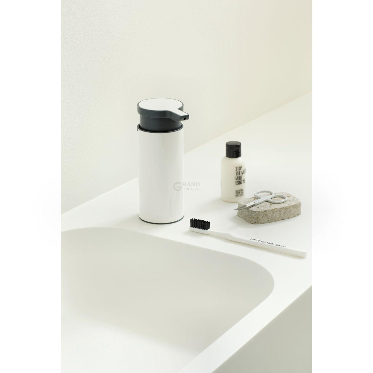 Brabantia Дозатор для рідкого мила білий Classic | https://grandposuda.com.ua