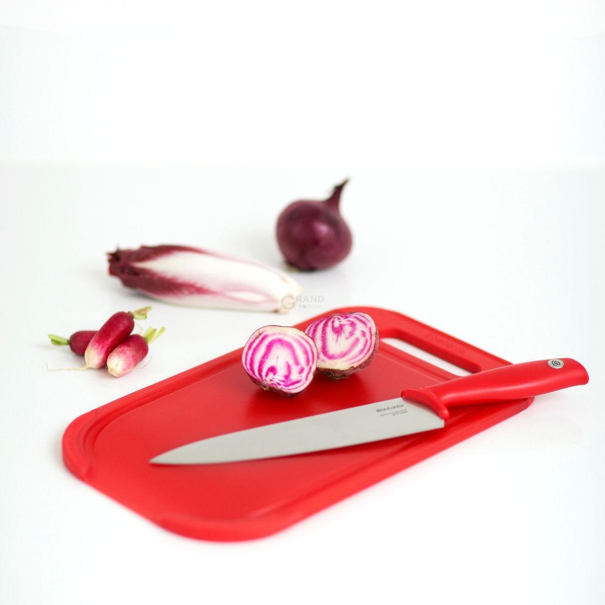 Brabantia Разделочная доска средняя красная Tasty Colours | https://grandposuda.com.ua