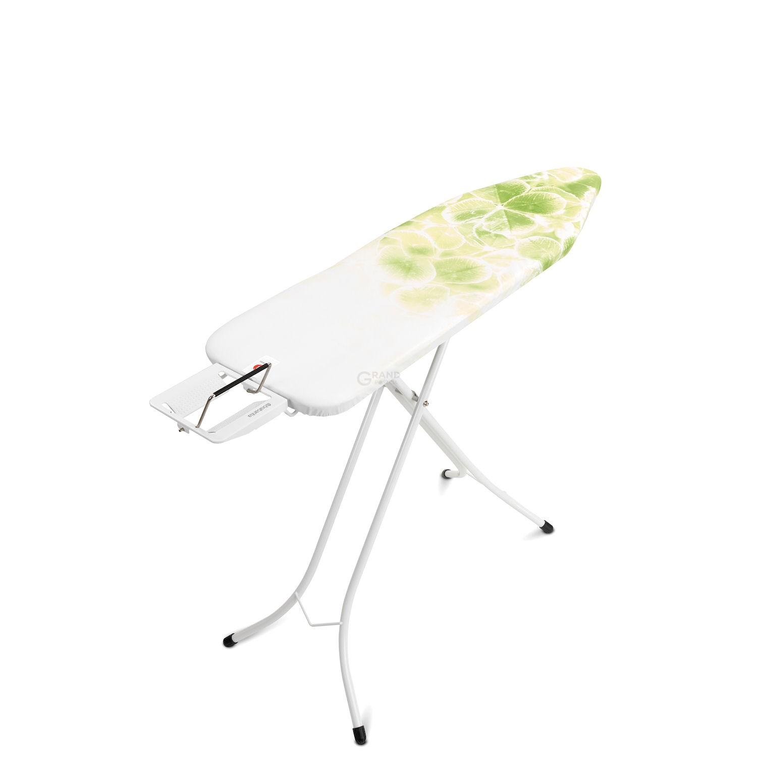 Brabantia Доска с подставкой для парового утюга 124 x 38 см (B) Leaf Clover | https://grandposuda.com.ua