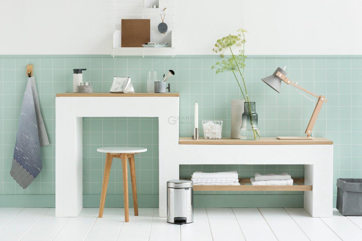 Brabantia Мусорный бак с педалью 3 л бесшумный стальной глянцевый NewIcon | https://grandposuda.com.ua