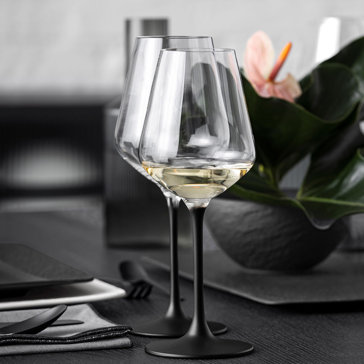 Villeroy & Boch Набір з 4 келихів для білого вина 380 мл Manufacture Rock | https://grandposuda.com.ua