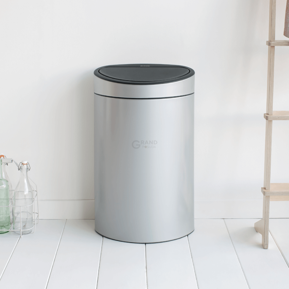 Brabantia Мусорный бак 40 л серый металлик Touch Bin | https://grandposuda.com.ua
