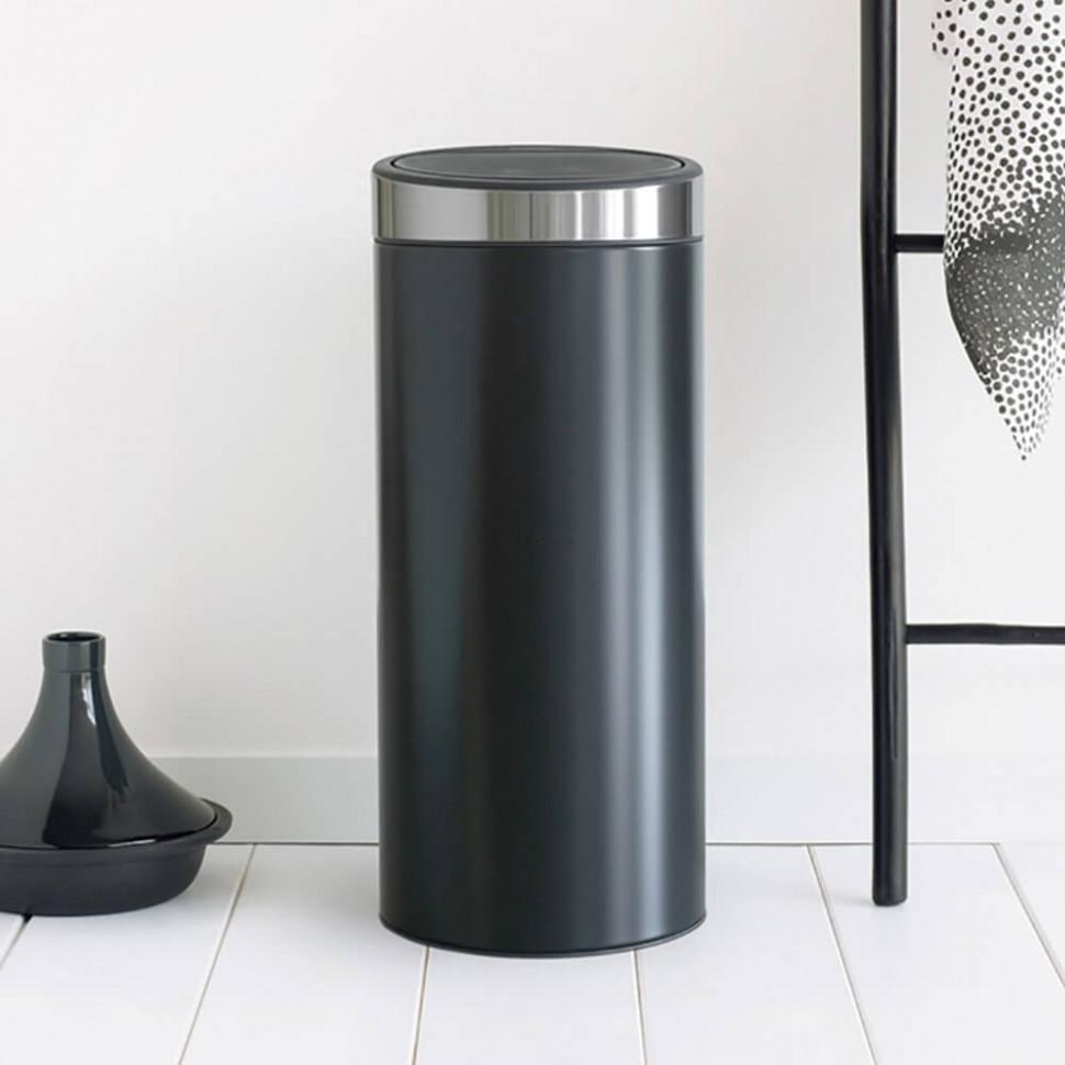 Brabantia Сміттєвий бак 30 л чорний матовий сталева кришка Touch Bin | https://grandposuda.com.ua