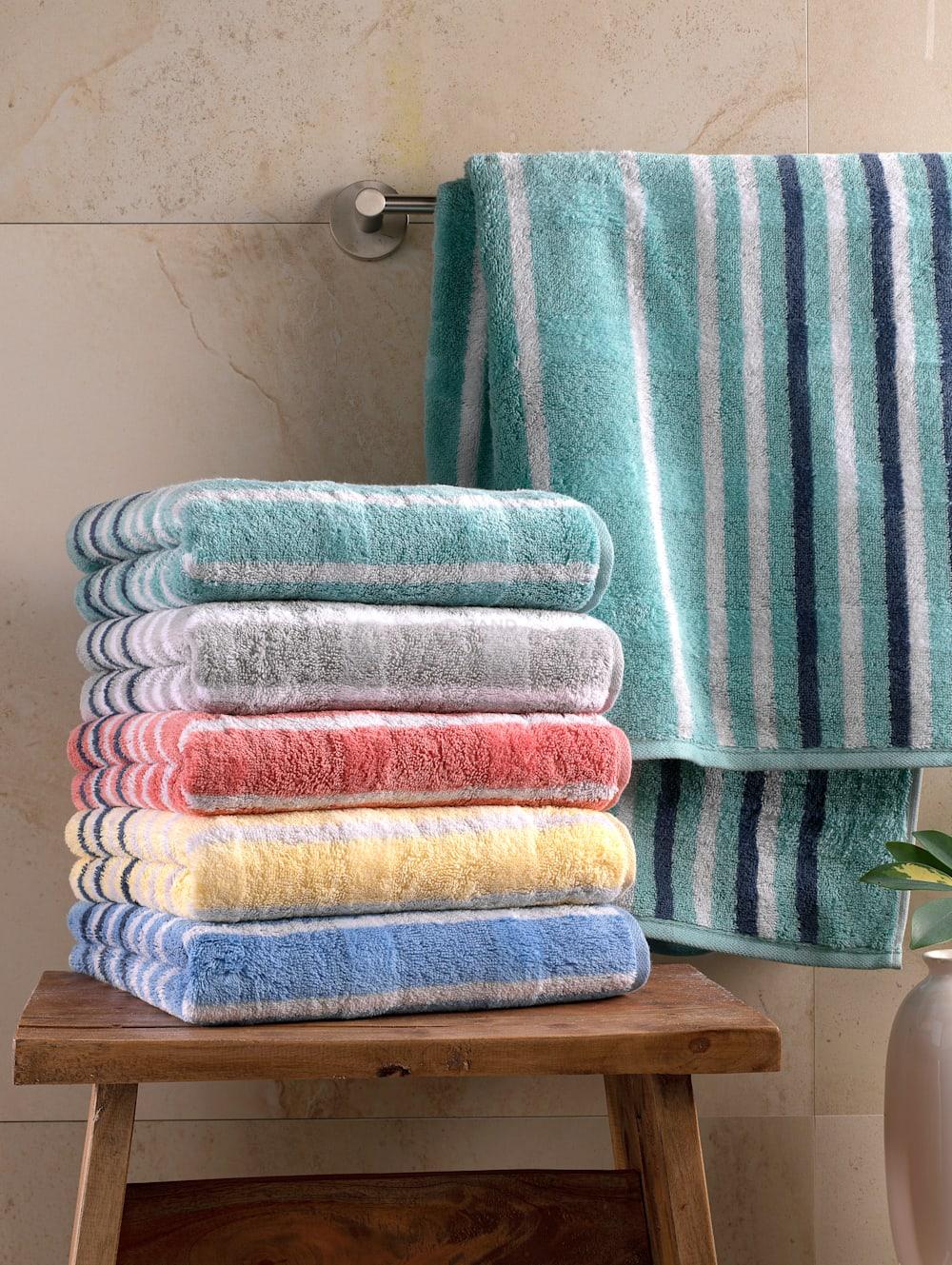 Полотенце для рук 50 х 100 см Rouge Noblesse Lines Cawo | https://grandposuda.com.ua