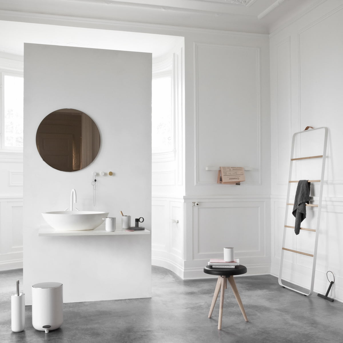 Кошик для сміття 34x23,5x23,5x23,5 см чорна Bath Menu | https://grandposuda.com.ua