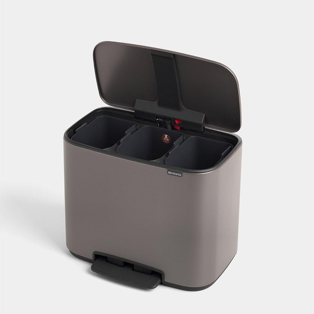 Brabantia Сміттєвий бак з педаллю 3х11 л платиновий трисекційний Pedal Bin Bo | https://grandposuda.com.ua