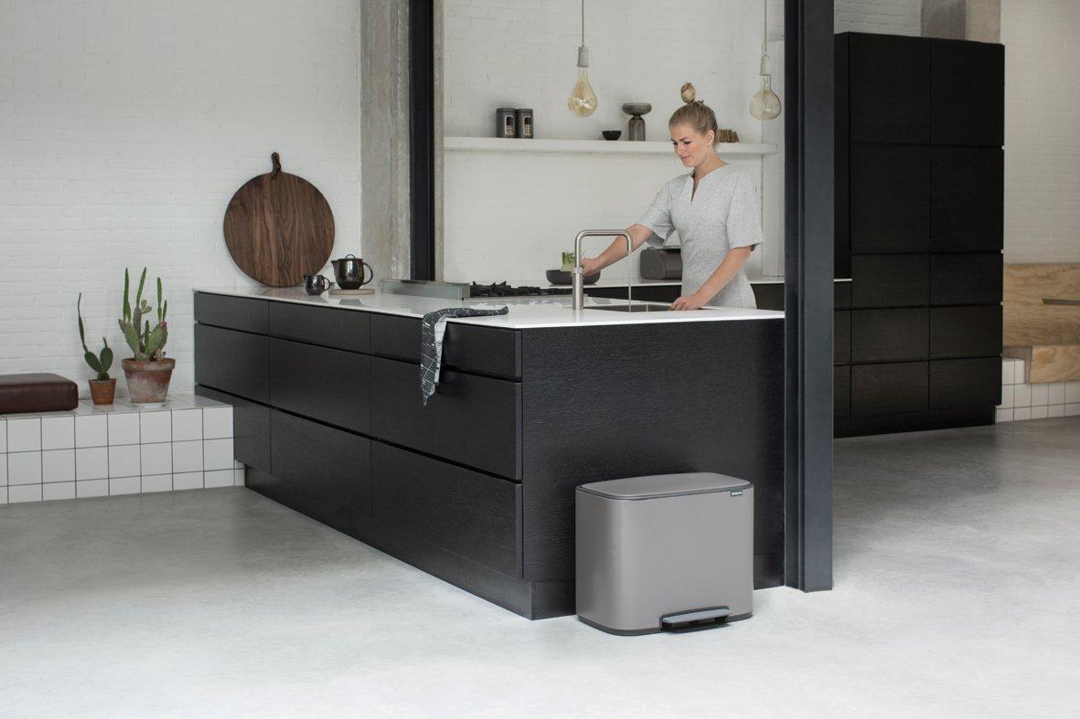 Brabantia Сміттєвий бак з педаллю 3х11 л платиновий трисекційний Pedal Bin Bo | https://grandposuda.com.ua