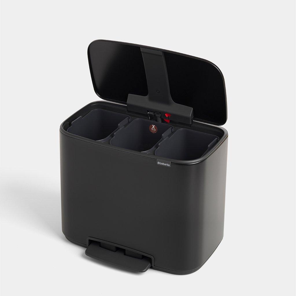 Brabantia Мусорный бак с педалью 3х11 л черный матовый трехсекционный Pedal Bin Bo | https://grandposuda.com.ua