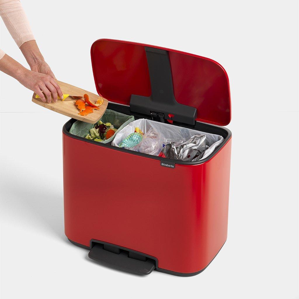 Brabantia Мусорный бак с педалью 11+23 л красный двухсекционный Pedal Bin Bo | https://grandposuda.com.ua