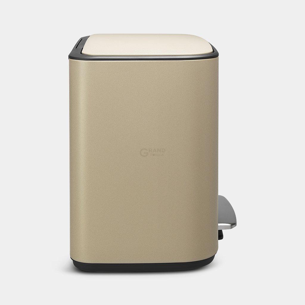 Brabantia Мусорный бак с педалью, 36 л золотой Pedal Bin Bo | https://grandposuda.com.ua