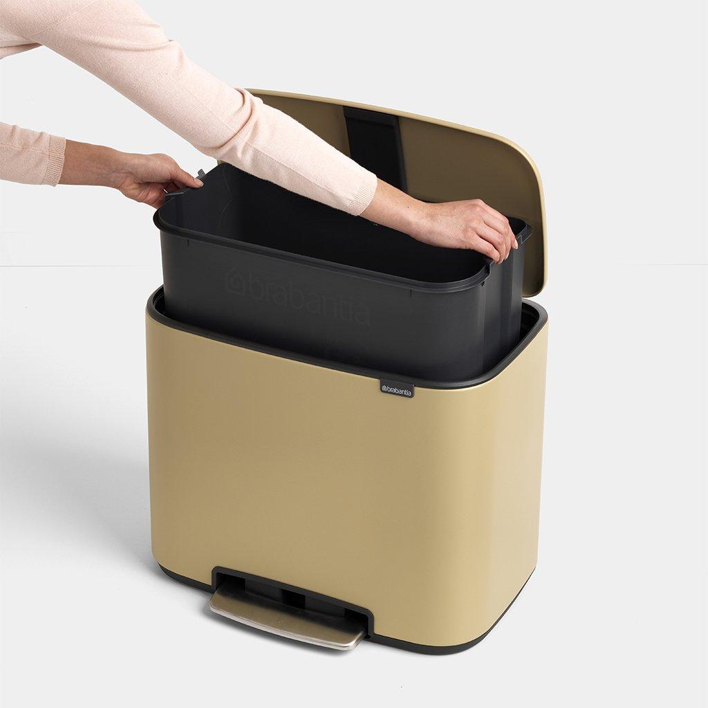 Brabantia Мусорный бак с педалью, 36 л золотой Pedal Bin Bo | https://grandposuda.com.ua