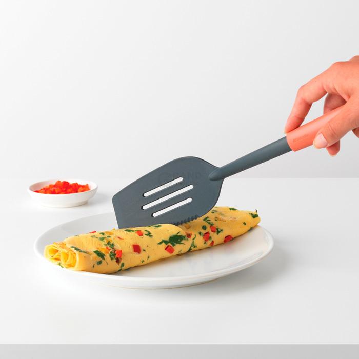 Brabantia Лопатка с режущим краем 34,8 см терракотовая Tasty Colours Plus | https://grandposuda.com.ua