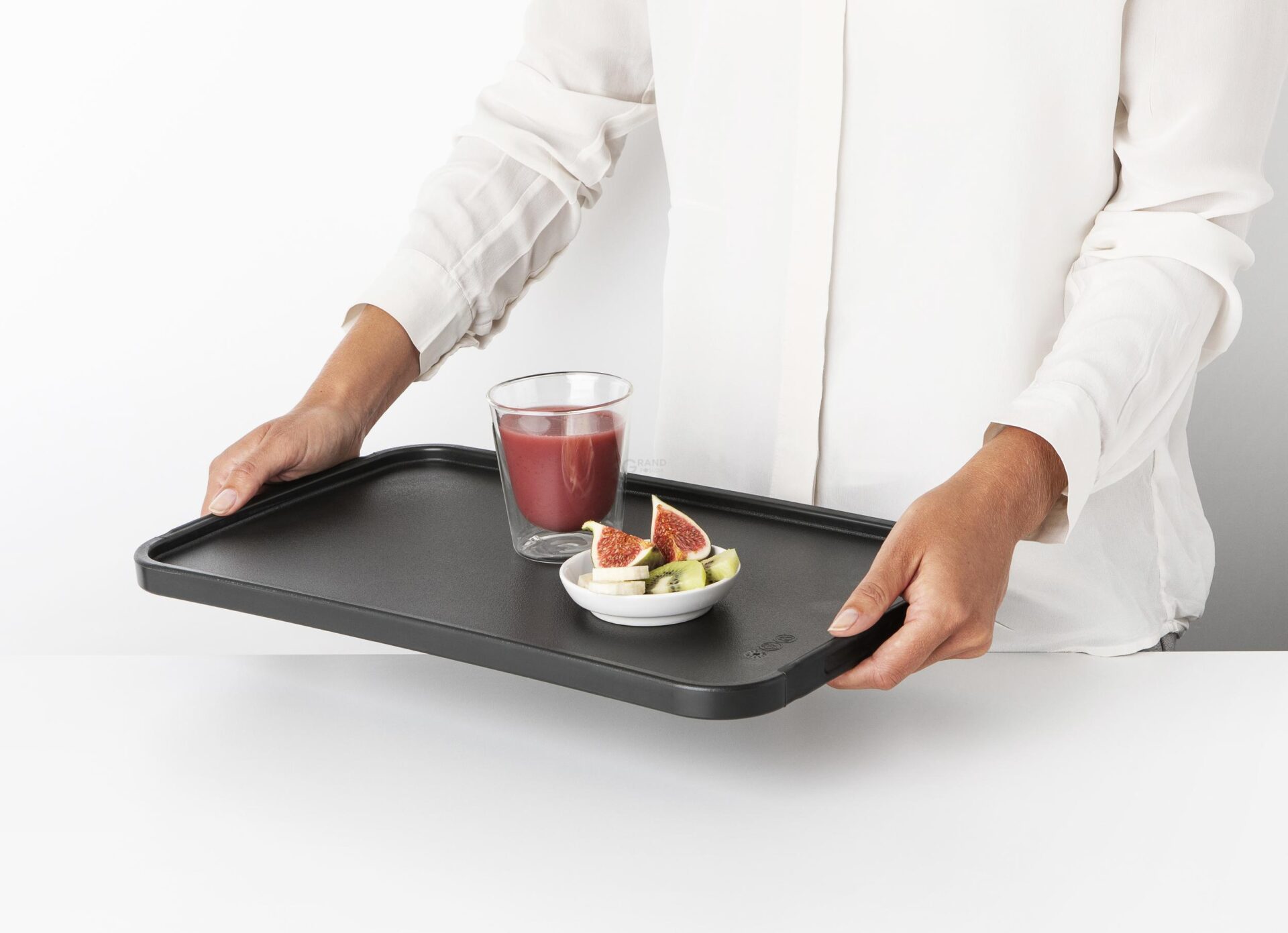 Brabantia Дошка обробна / піднос 27x43 см темно-сіра Tasty Colours Plus | https://grandposuda.com.ua