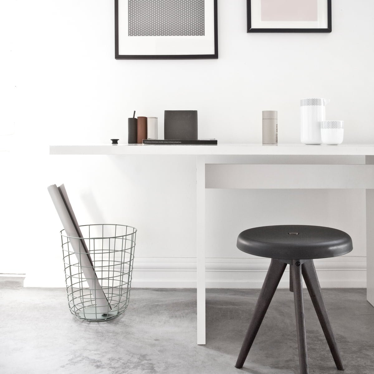 Корзина 35x32x32x32 см латунь Wire Menu | https://grandposuda.com.ua