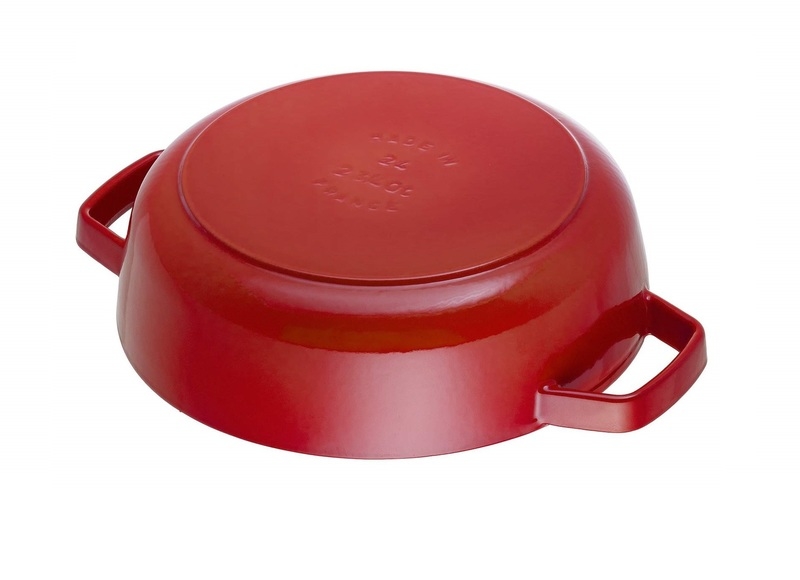 Staub Сотейник Чистер з чавунною кришкою 24 см, вишневий | https://grandposuda.com.ua