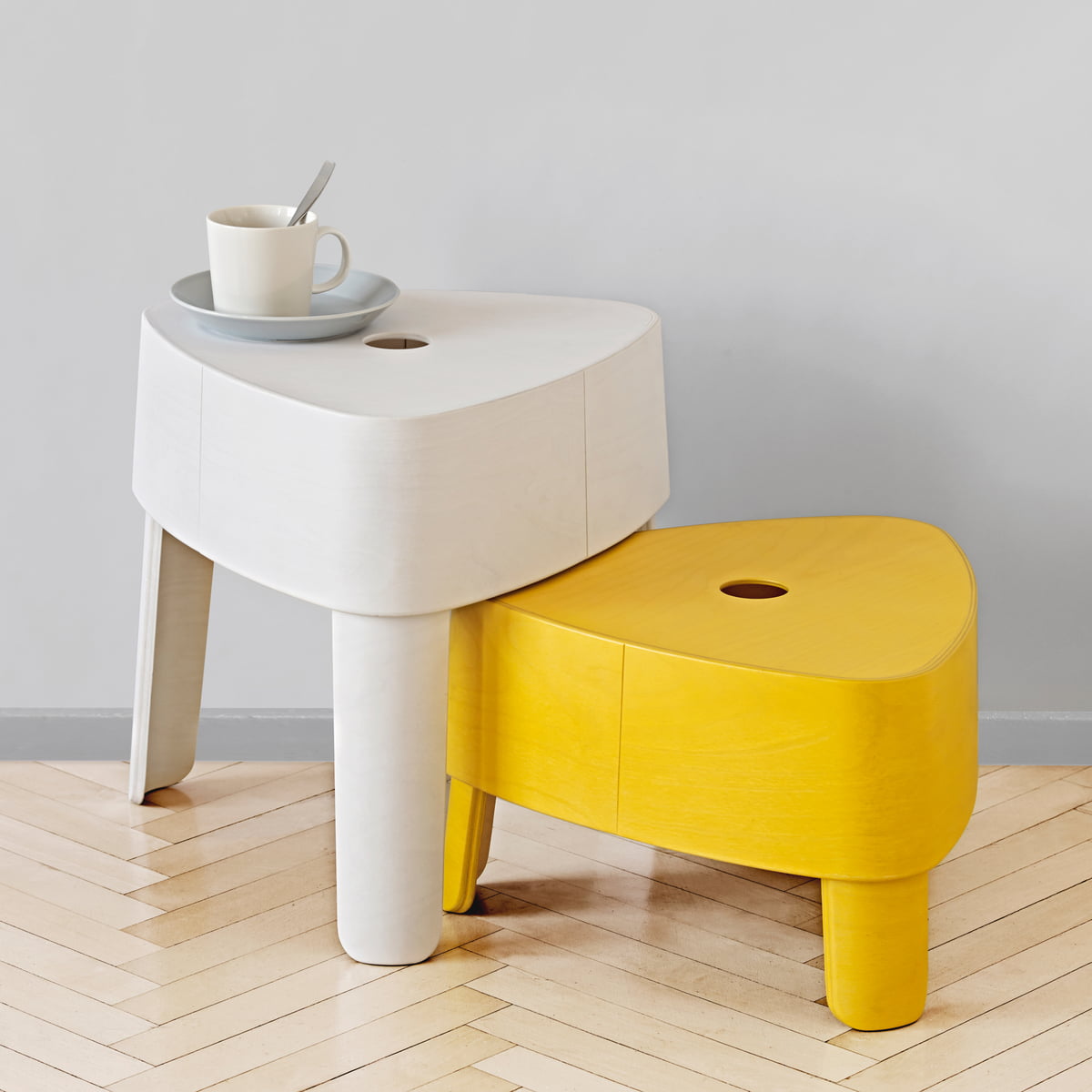 Iittala Табурет 40,9х40,6 см дерево Plektra | https://grandposuda.com.ua