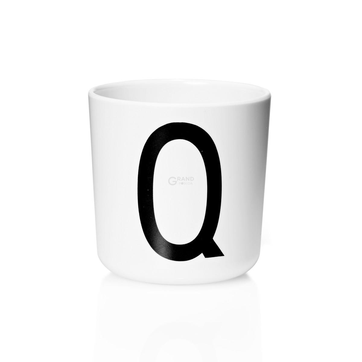 Design Letters Чашка Q 7,5x7 см чорно-біла Melamin Becher | https://grandposuda.com.ua