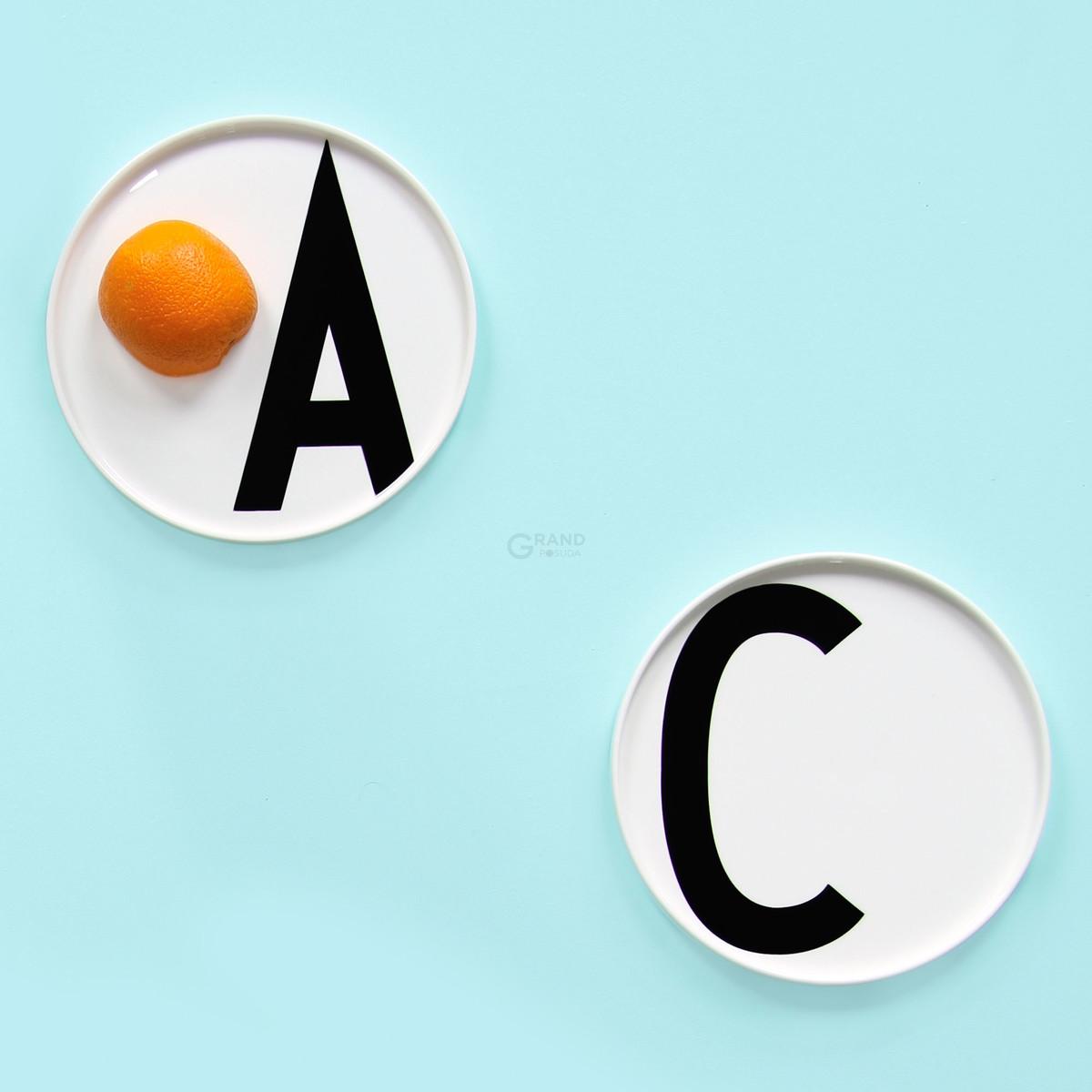Design Letters Тарілка B Ø 21,5 см біла AJ Porzellan Teller | https://grandposuda.com.ua