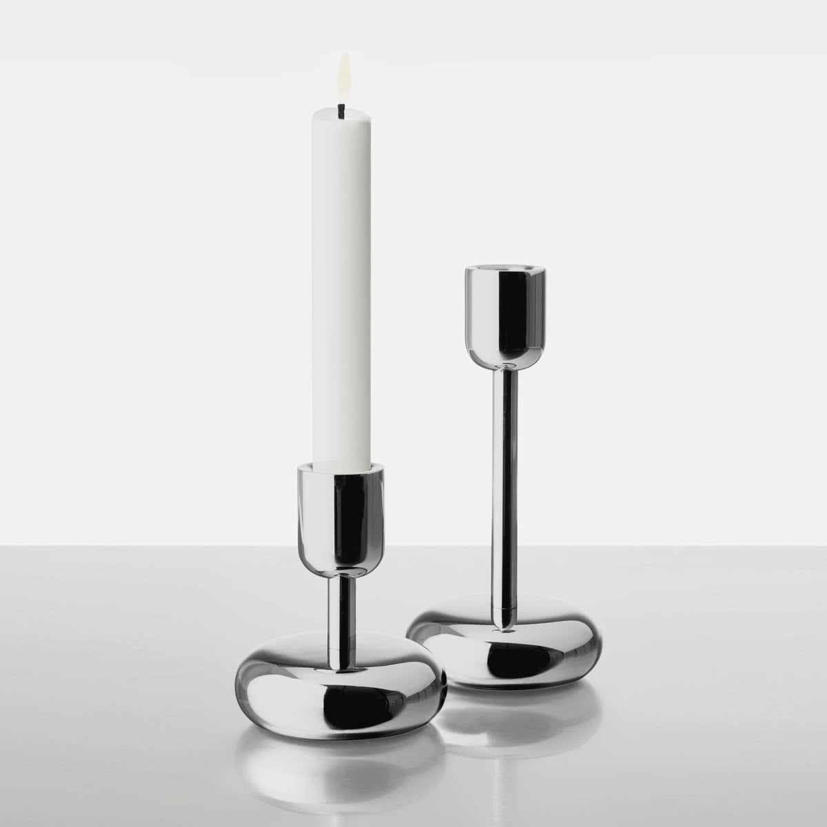 Iittala Підсвічник 18,3х9х9х8,6 см червоний Nappula | https://grandposuda.com.ua