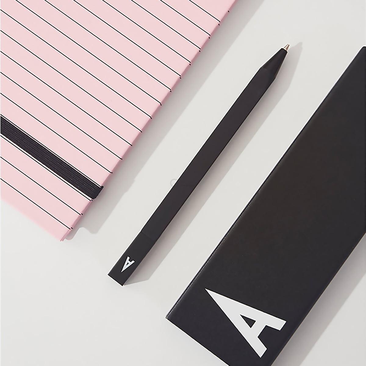 Design Letters Пенал I 1,4x5,5x16,5 см чорний Personal Pencil Case | https://grandposuda.com.ua
