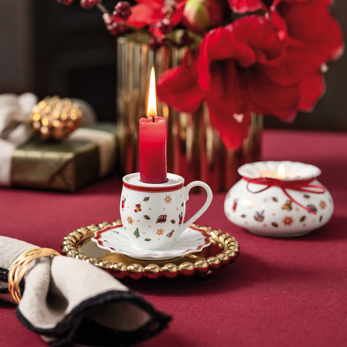 Villeroy & Boch Подсвечник в виде чашки с блюдцем 10 х 6 см, Toy's Delight | https://grandposuda.com.ua