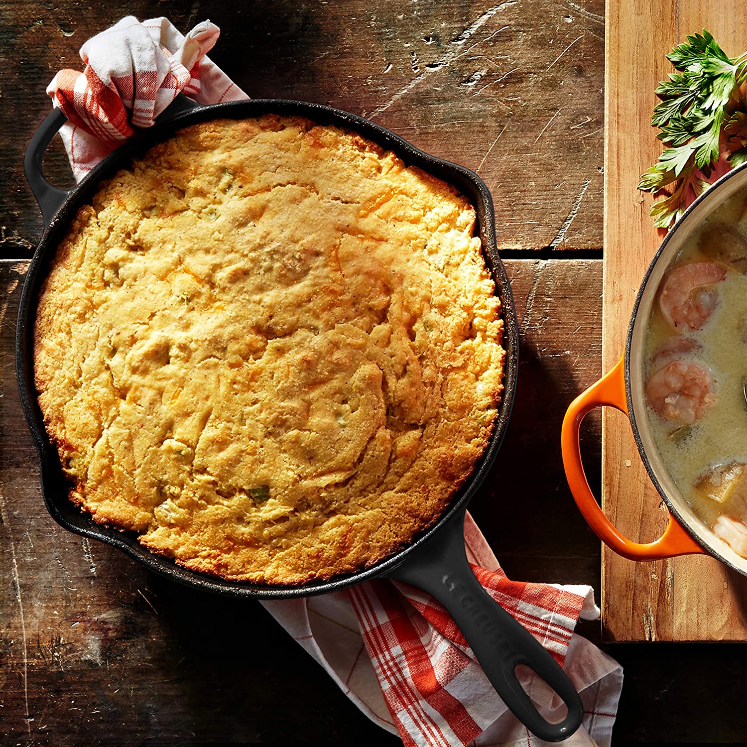 Le Creuset Сковорода чавунна 23 см, чорна | https://grandposuda.com.ua