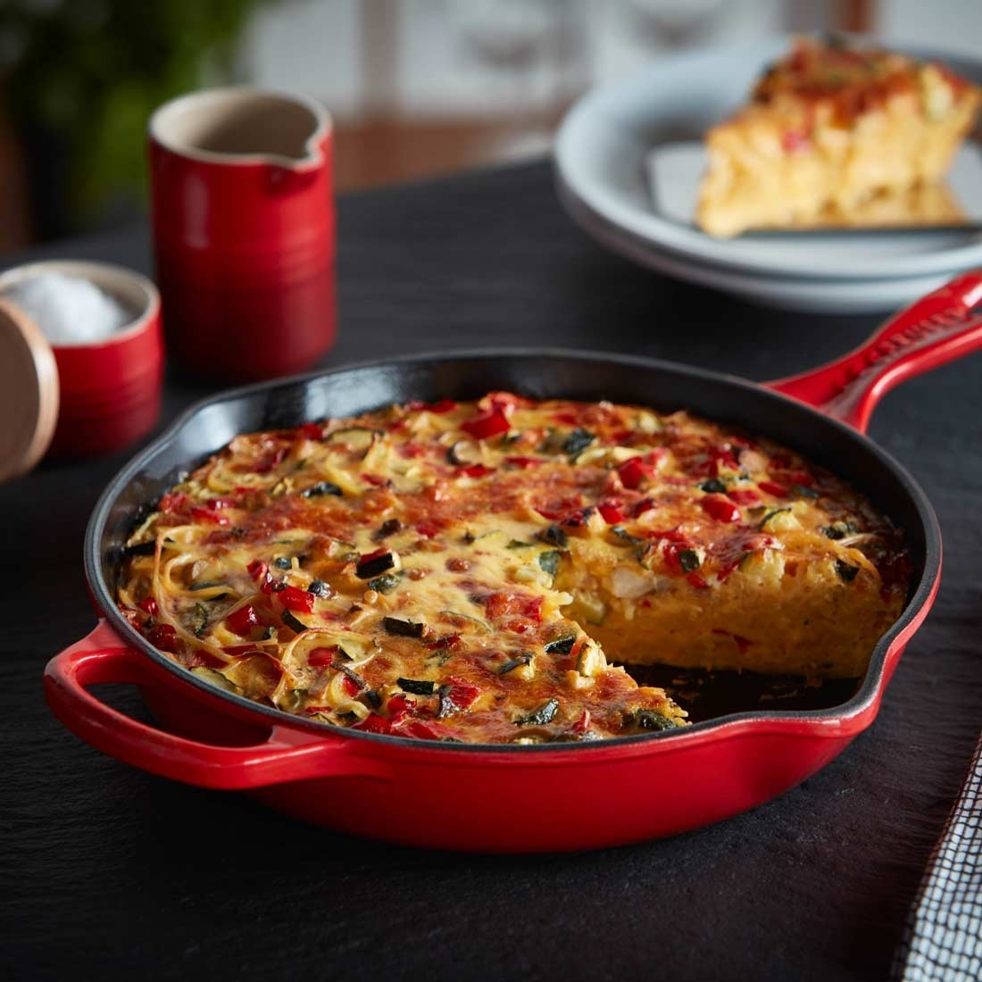 Le Creuset Сковорода глибока чавунна 26 см, сіра Perlgrau | https://grandposuda.com.ua