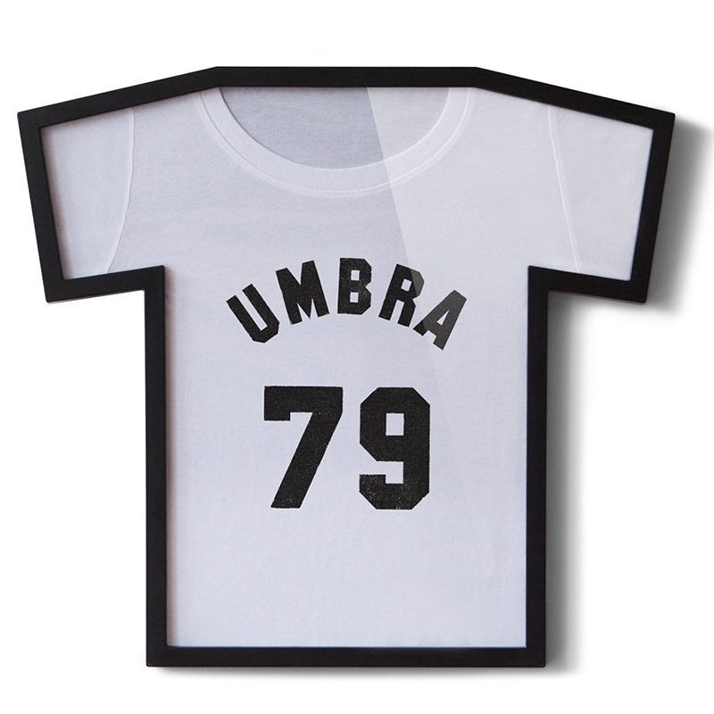 Umbra Рамка для футболки 54,3х49,8х2,2 см черная T-frame | https://grandposuda.com.ua
