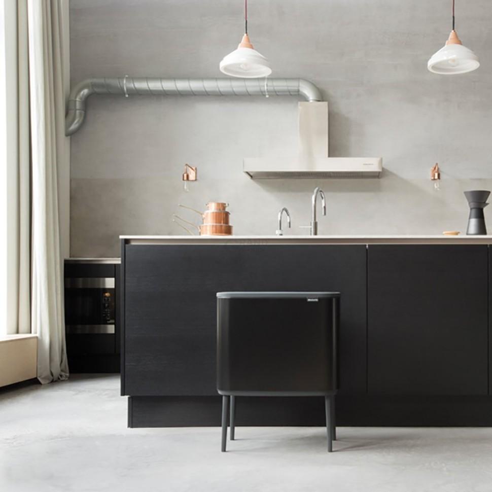 Brabantia Мусорный бак 36 л черный матовый Bo Touch Bin | https://grandposuda.com.ua