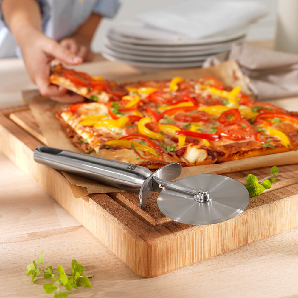 Zwilling Нож для пиццы 26 см Pro | https://grandposuda.com.ua