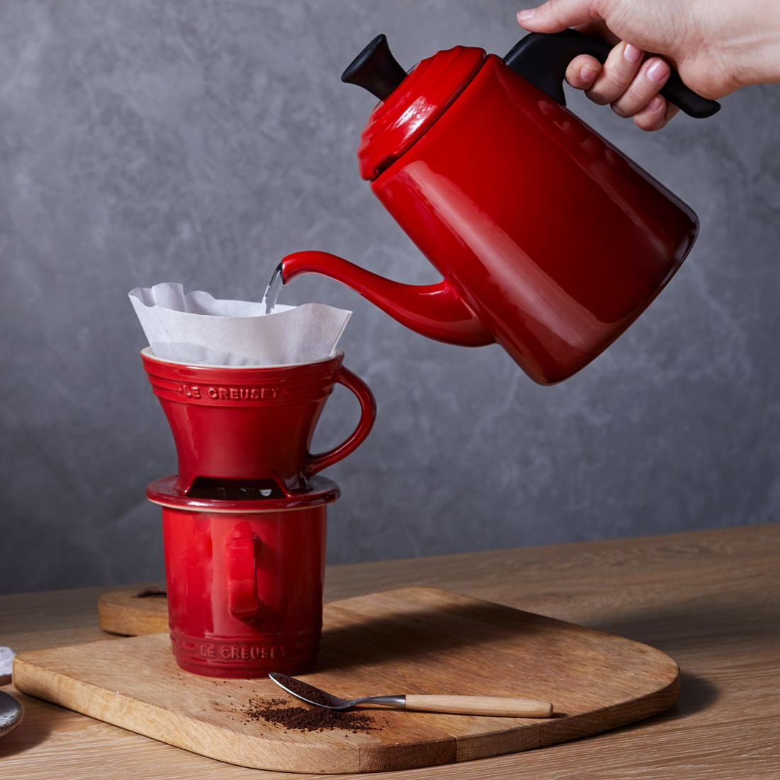 Le Creuset Чайник для пуровера 0,7 л, черный Black | https://grandposuda.com.ua