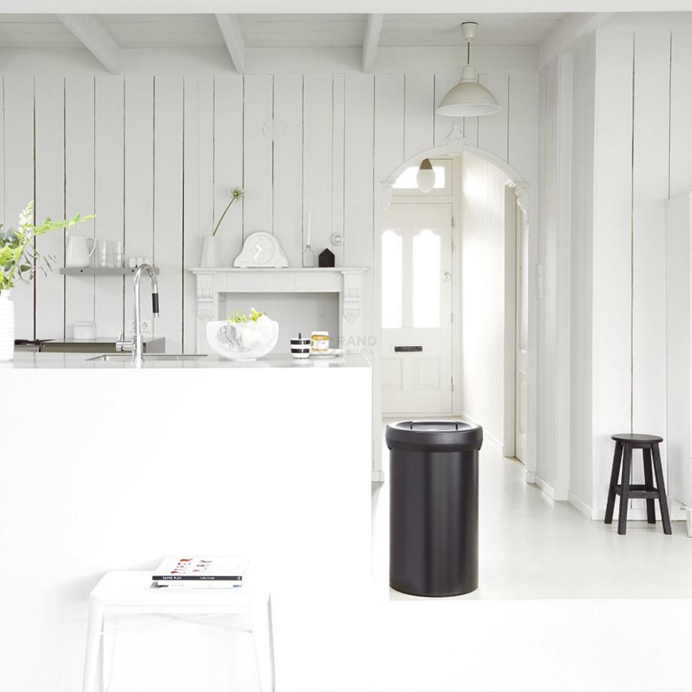 Brabantia Мусорный бак 60 л черный матовый Big Bin | https://grandposuda.com.ua