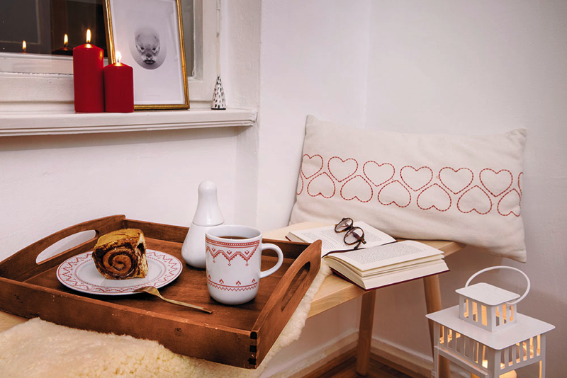 Kahla Тарелка для завтрака 21 см, серая Cross Stitch | https://grandposuda.com.ua
