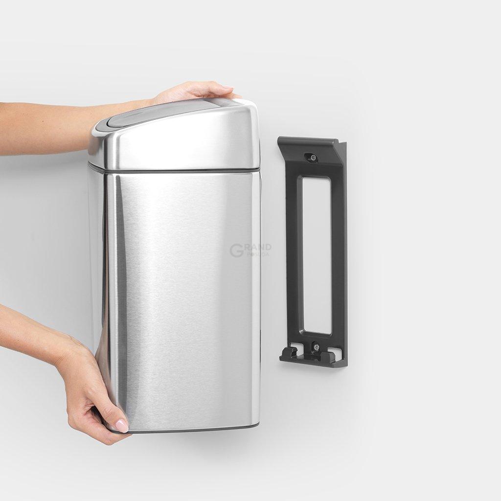 Brabantia Прямоугольный мусорный бак 10 л матовый стальной с защитой от отпечатков пальцев Touch Bin | https://grandposuda.com.ua