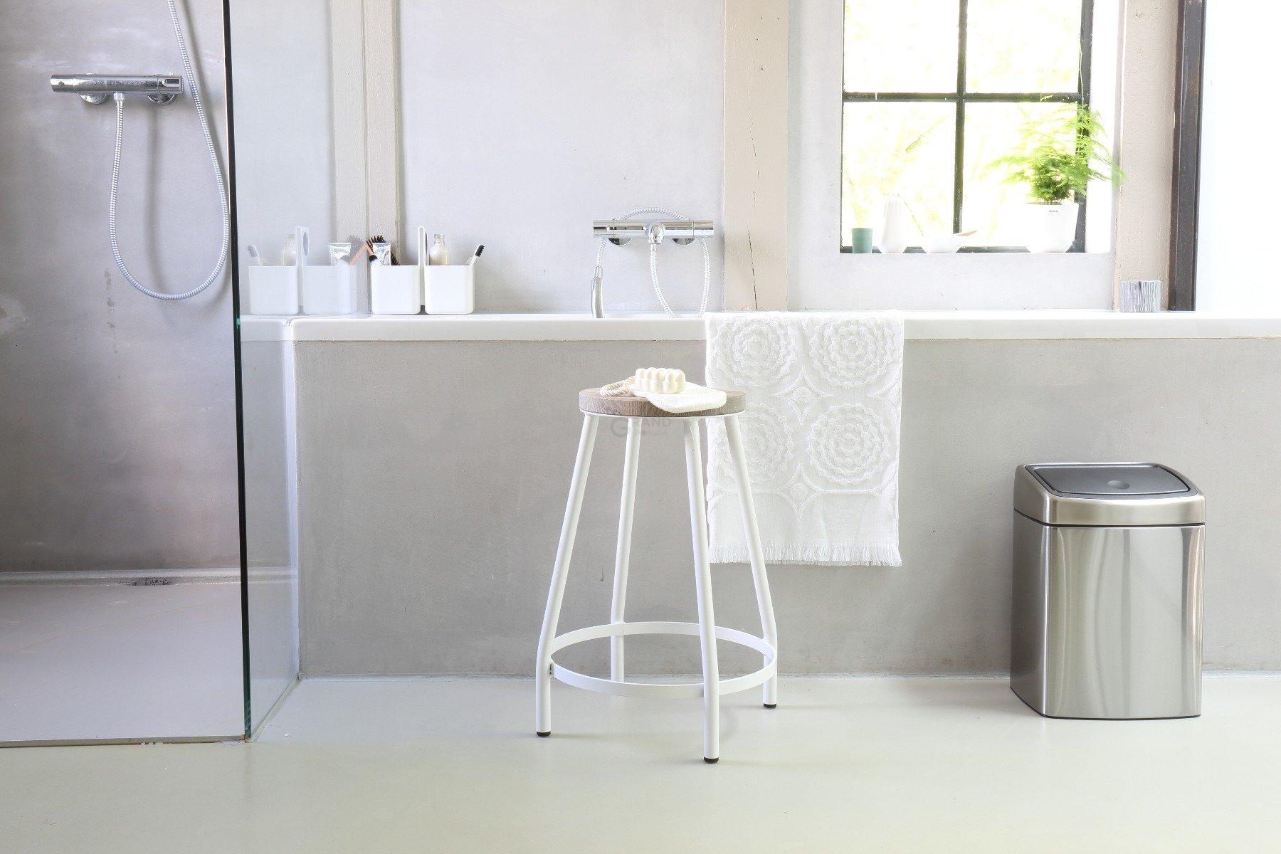 Brabantia Прямоугольный мусорный бак 10 л матовый стальной с защитой от отпечатков пальцев Touch Bin | https://grandposuda.com.ua