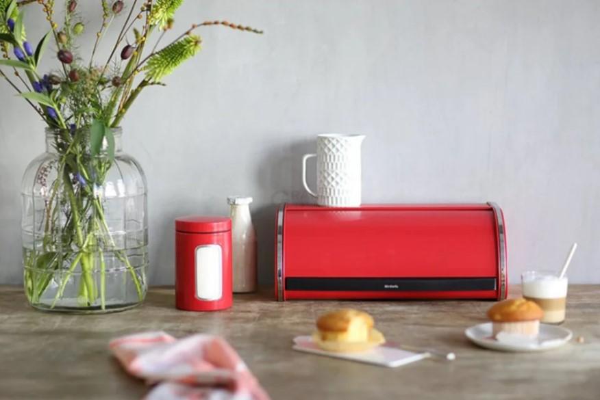 Brabantia Ємність для зберігання сипучих продуктів з вікном 1,4 л червона | https://grandposuda.com.ua