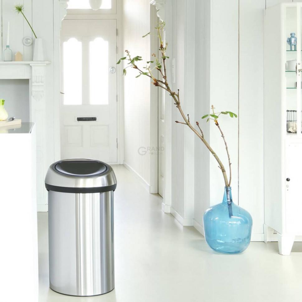 Brabantia Мусорный бак 60 л матовый стальной с защитой от отпечатков пальцев Touch Bin | https://grandposuda.com.ua