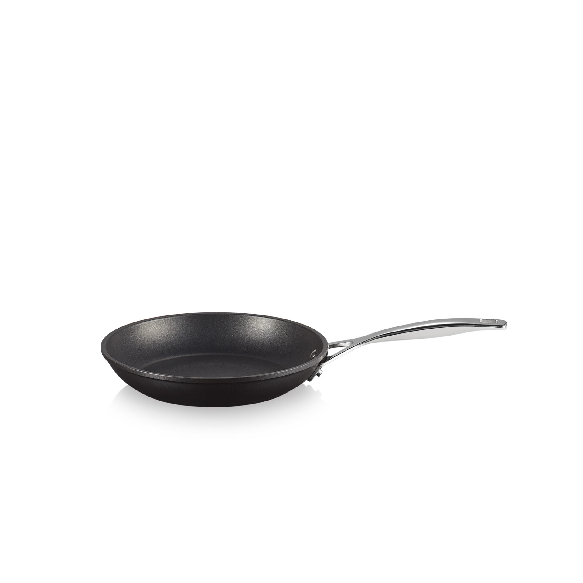Le Creuset Сковорода 24 см Toughened Non-Stick | https://grandposuda.com.ua