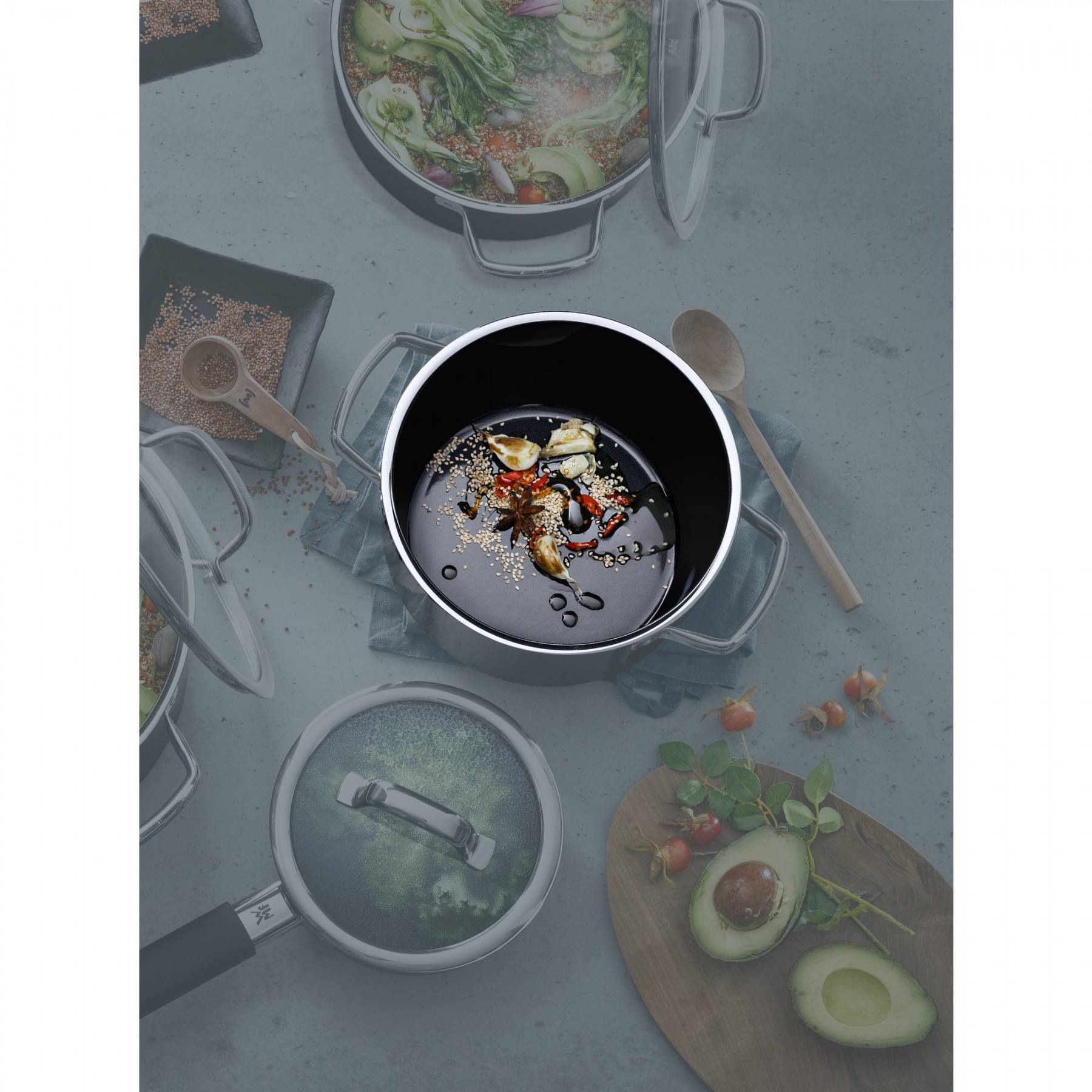 WMF Кастрюля 20 см Black Fusiontec | https://grandposuda.com.ua